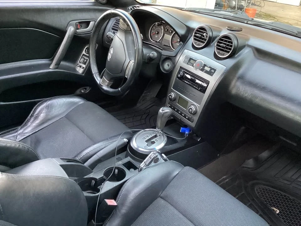 2008 Hyundai Tiburon - Image 5 of 10