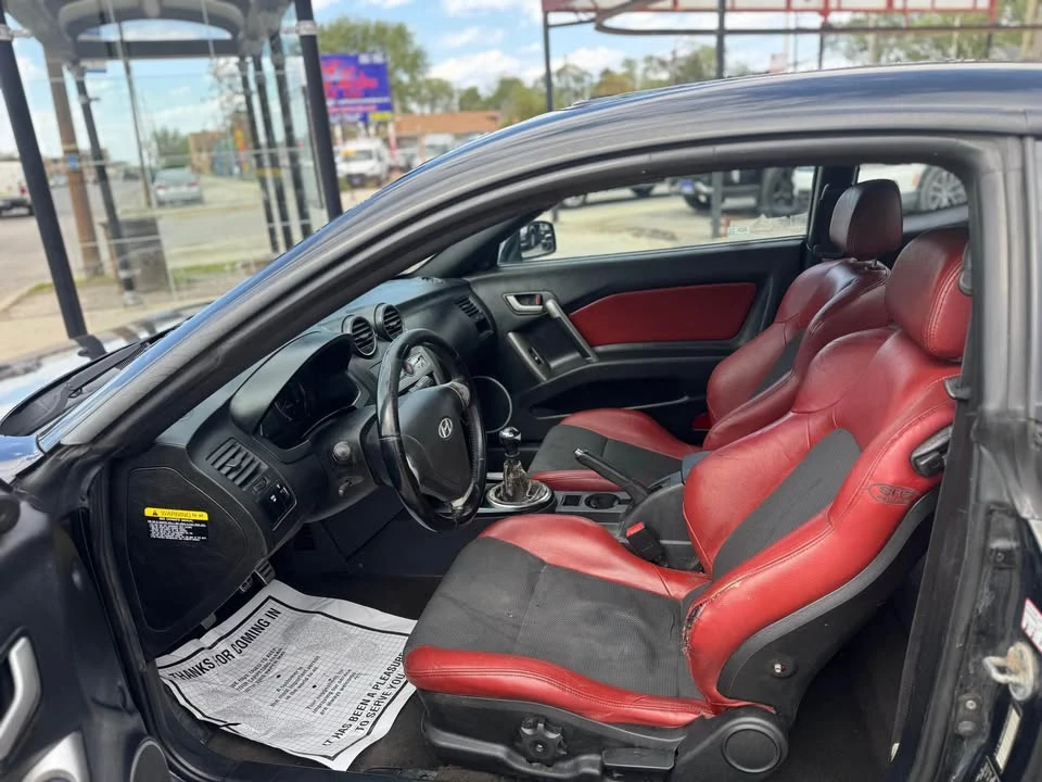 2008 Hyundai Tiburon - Image 18 of 20