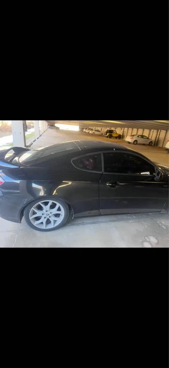 2008 Hyundai Tiburon - Image 5 of 8