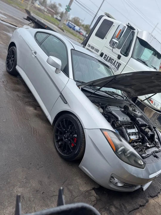 2008 Hyundai Tiburon - Image 16 of 20