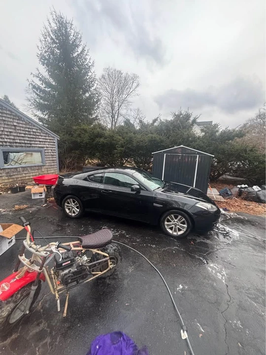 2008 Hyundai Tiburon - Image 2 of 7