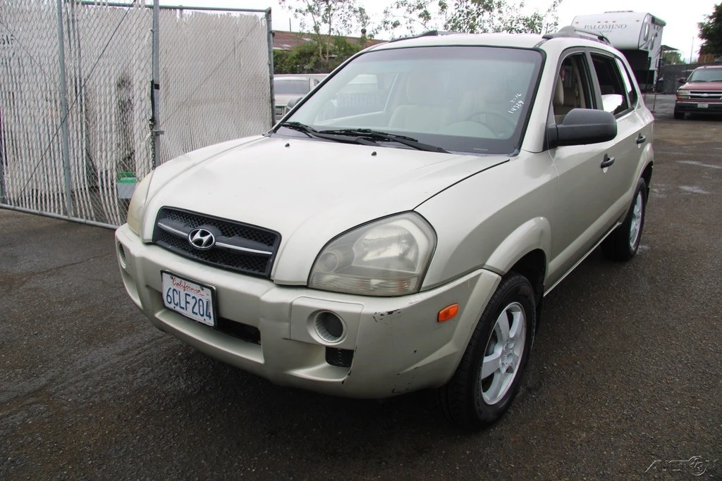 2008 Hyundai Tucson - Image 2 of 21