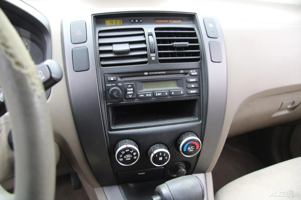 2008 Hyundai Tucson - Image 15 of 21