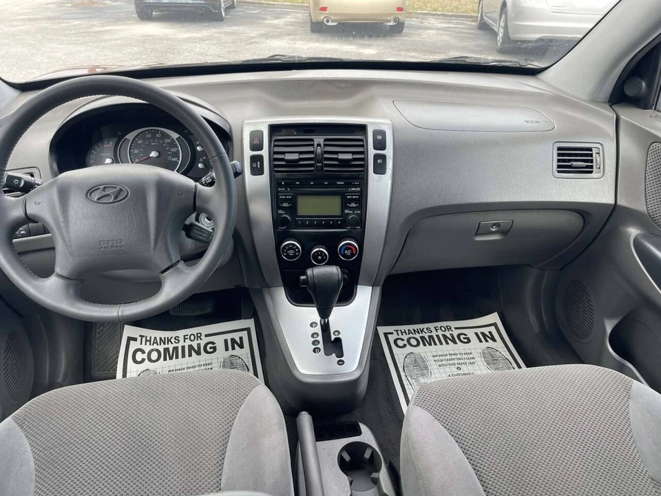 2008 Hyundai Tucson - Image 8 of 21