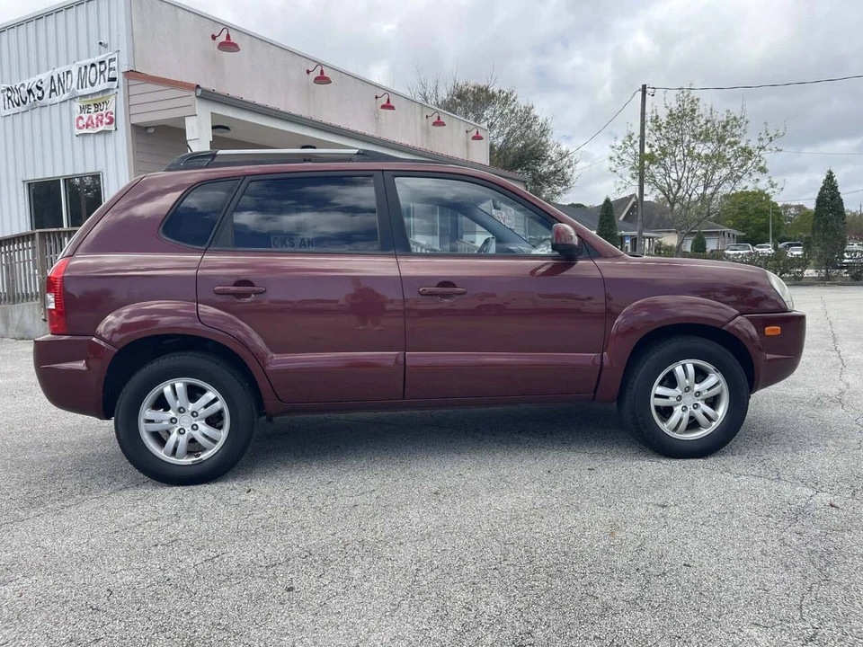 2008 Hyundai Tucson - Image 2 of 21