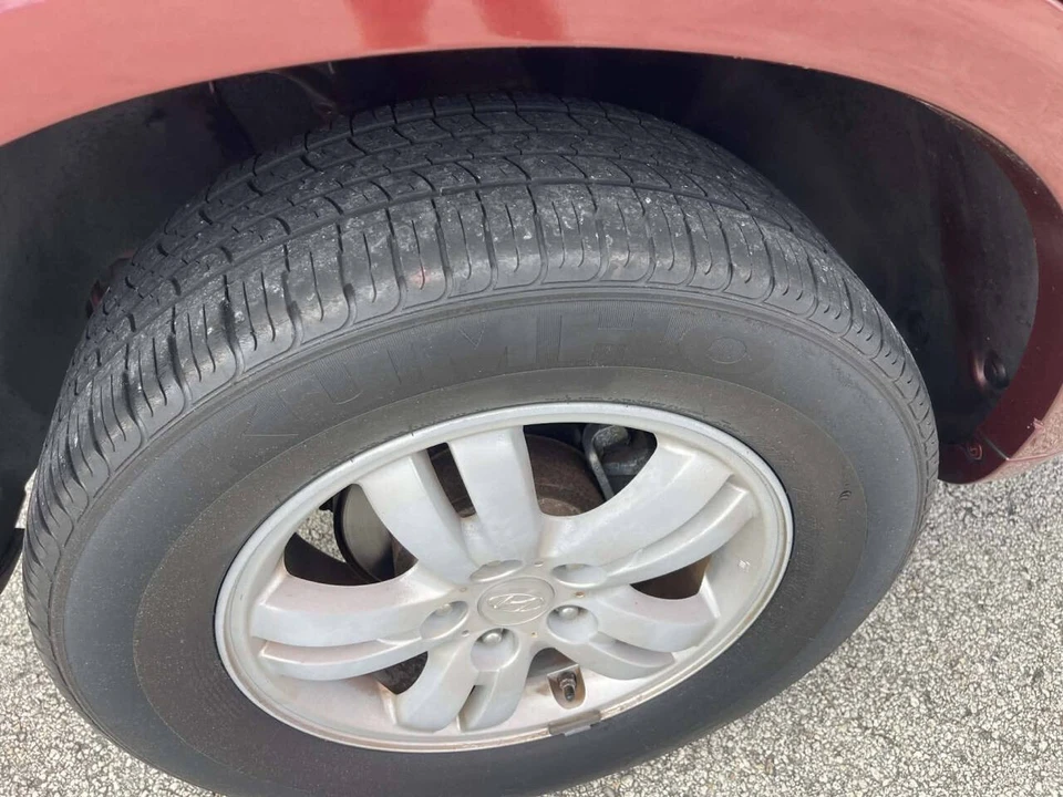 2008 Hyundai Tucson - Image 16 of 21
