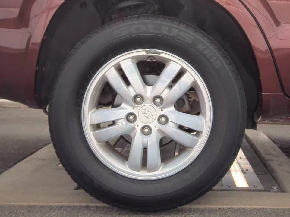 2008 Hyundai Tucson - Image 13 of 21