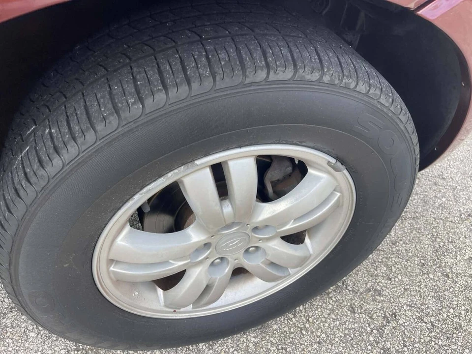 2008 Hyundai Tucson - Image 15 of 21