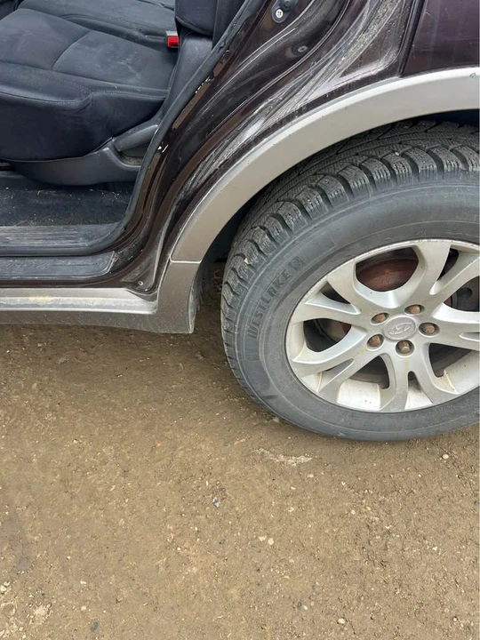 2008 Hyundai - Image 4 of 11
