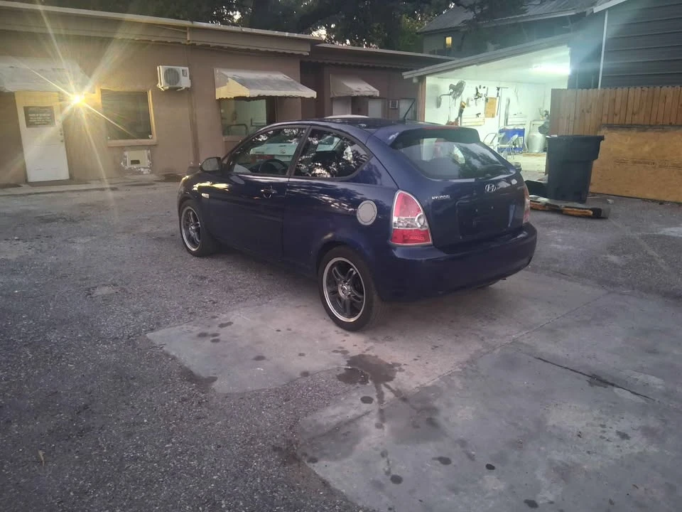 2008 Hyundai Accent - Image 9 of 15