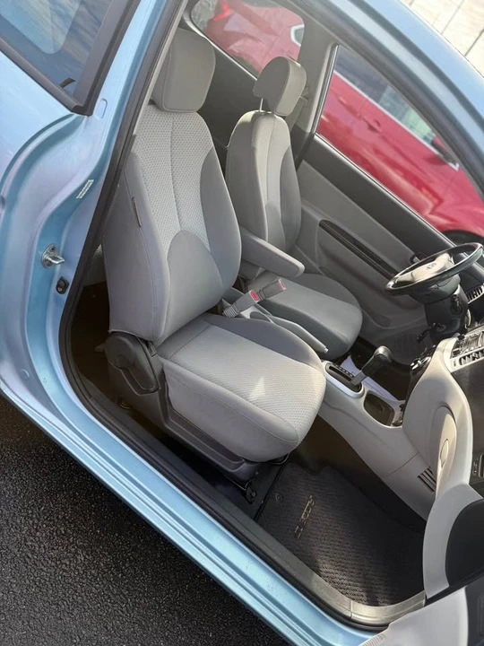 2008 Hyundai Accent - Image 3 of 9