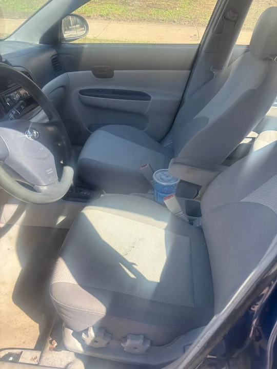 2008 Hyundai Accent - Image 6 of 10