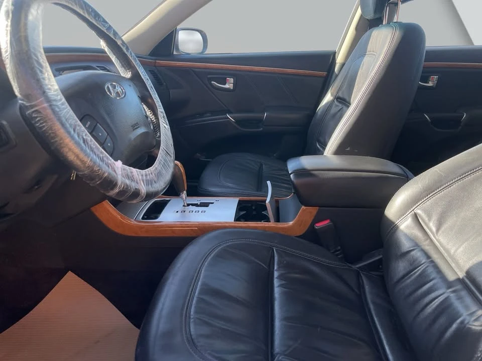 2008 Hyundai Azera - Image 9 of 15