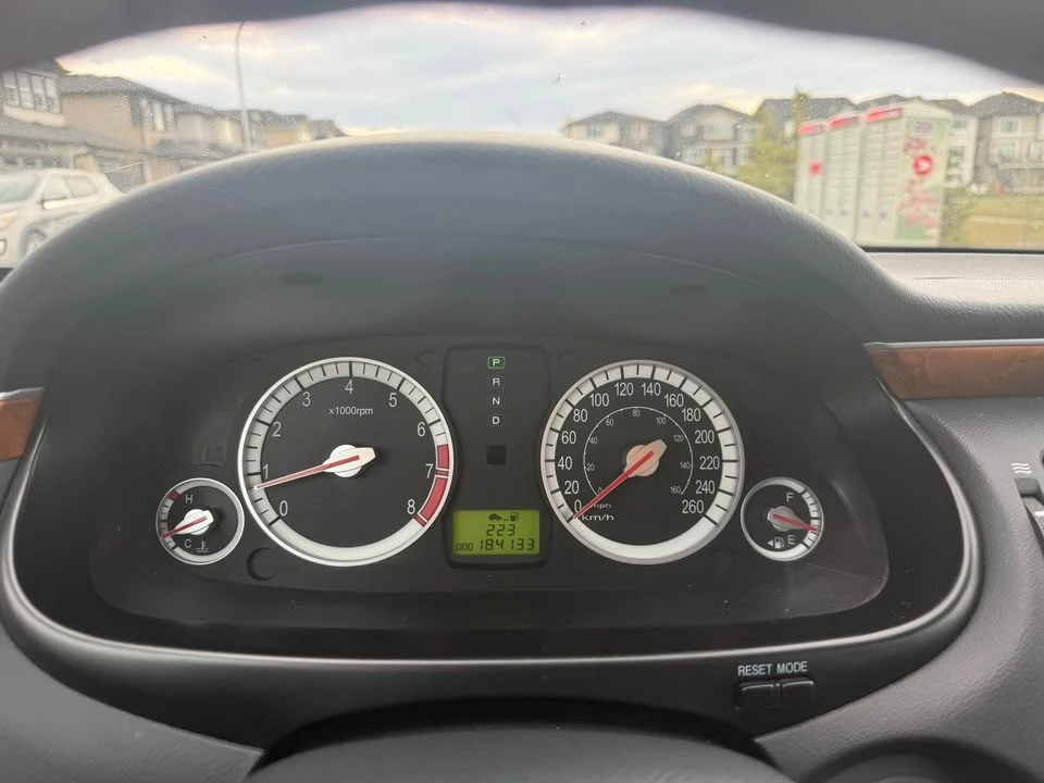 2008 Hyundai Azera - Image 4 of 12