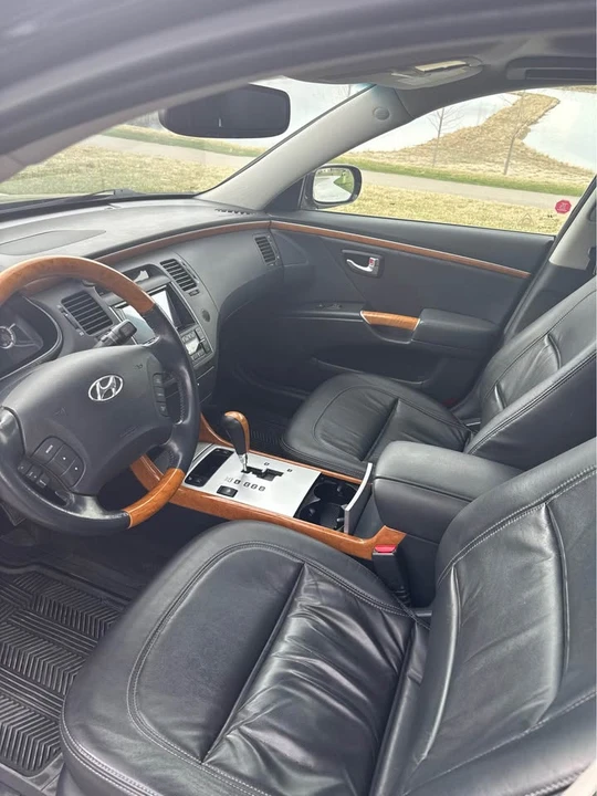 2008 Hyundai Azera - Image 6 of 13