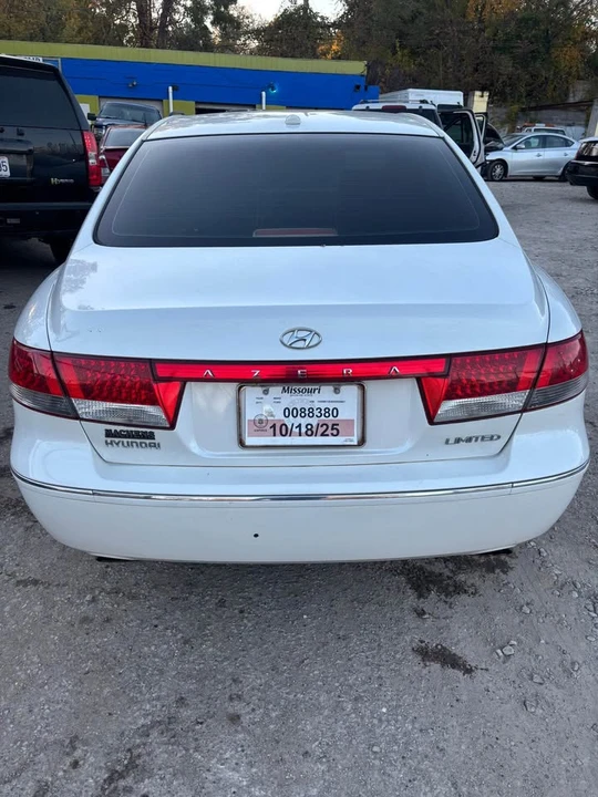 2008 Hyundai Azera - Image 4 of 6