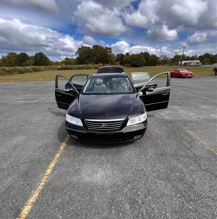 2008 Hyundai Azera - Image 2 of 19