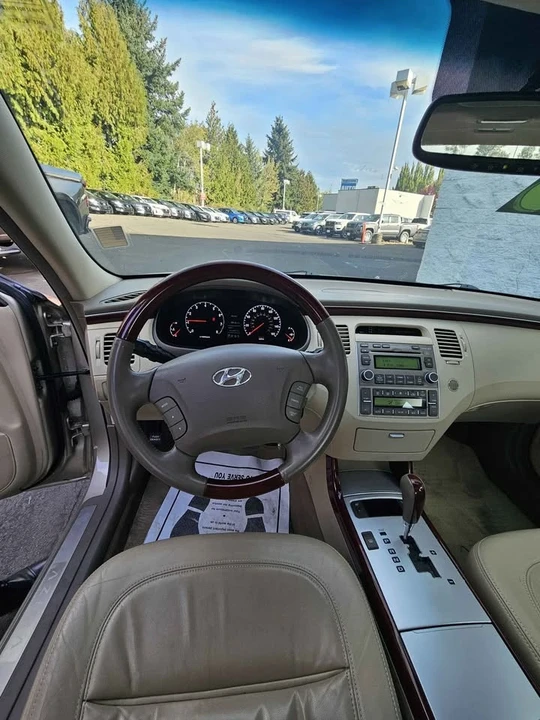 2008 Hyundai Azera - Image 6 of 8