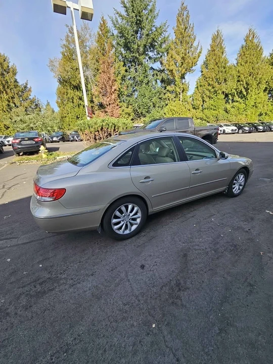 2008 Hyundai Azera - Image 3 of 8