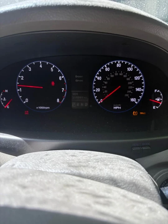 2008 Hyundai Azera - Image 6 of 7