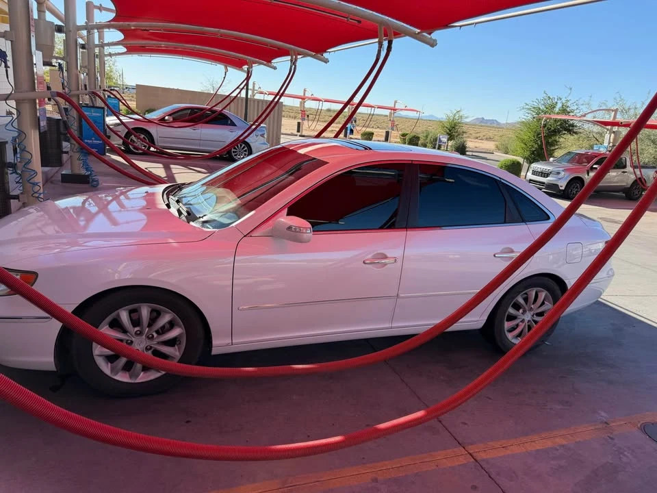 2008 Hyundai Azera - Image 2 of 14