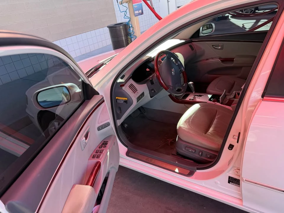 2008 Hyundai Azera - Image 10 of 14