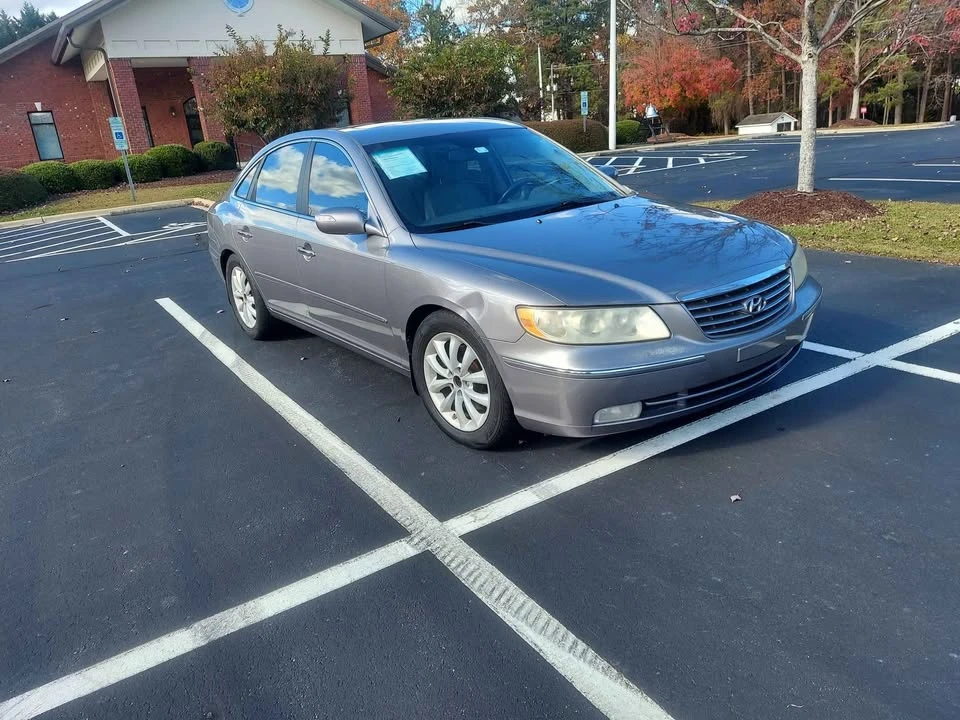 2008 Hyundai Azera - Image 8 of 9