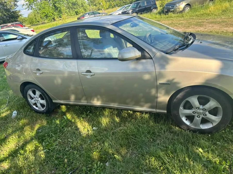 2008 Hyundai Elantra - Image 4 of 5