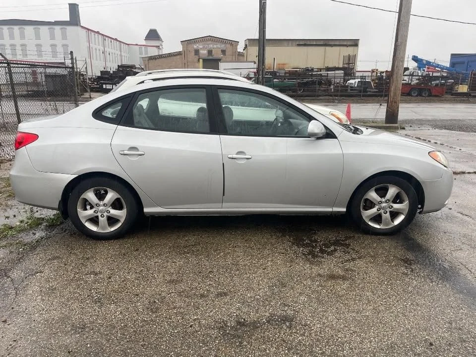 2008 Hyundai Elantra - Image 3 of 18