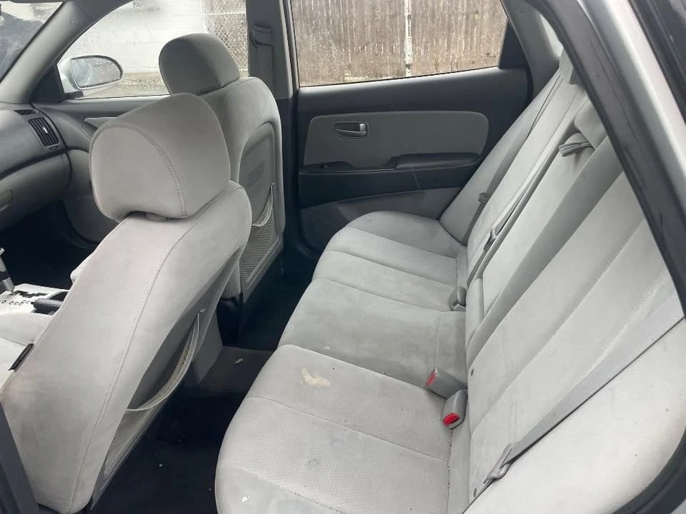 2008 Hyundai Elantra - Image 13 of 18