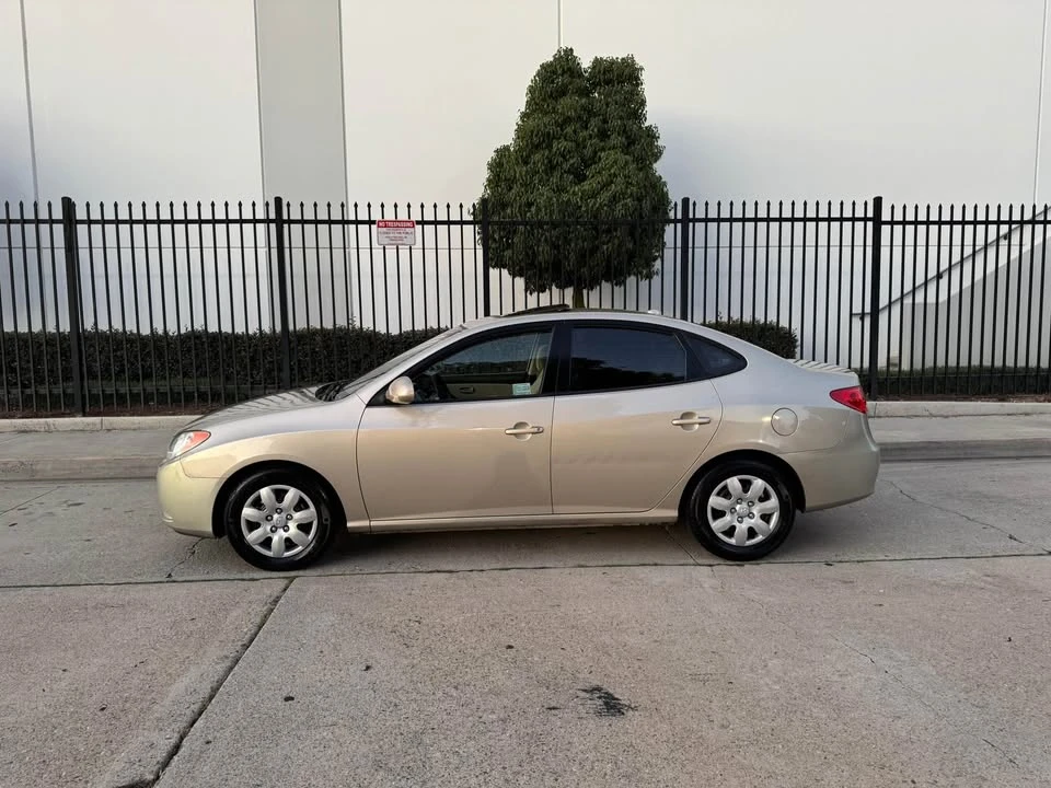 2008 Hyundai Elantra - Image 10 of 19