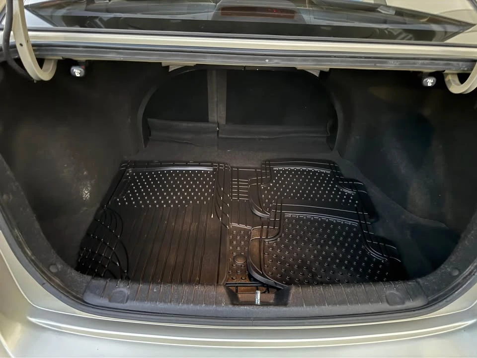 2008 Hyundai Elantra - Image 17 of 19
