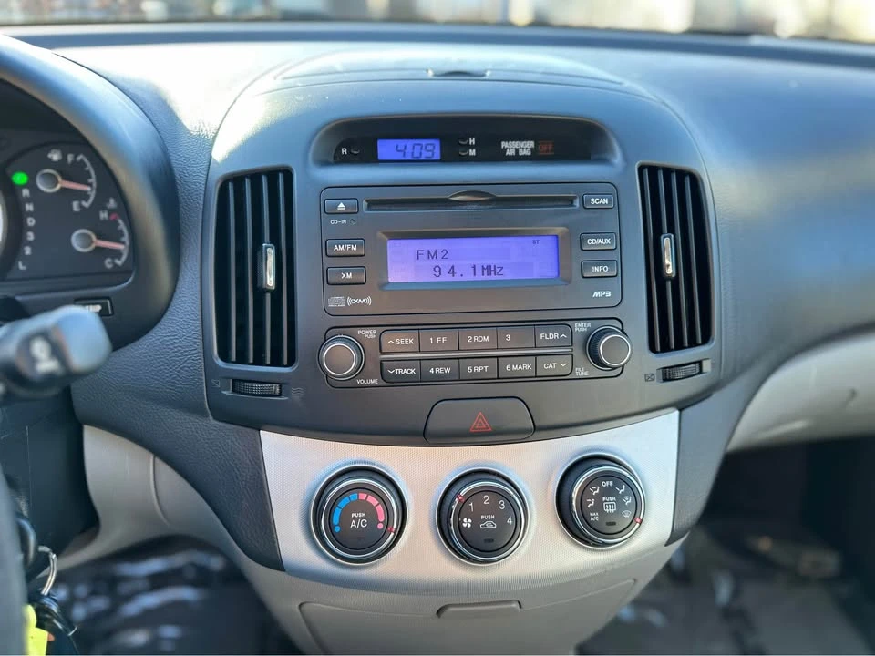 2008 Hyundai Elantra - Image 16 of 16