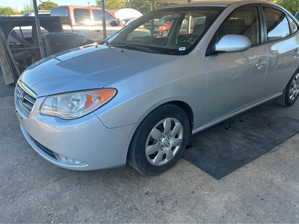 2008 Hyundai Elantra - Image 2 of 7