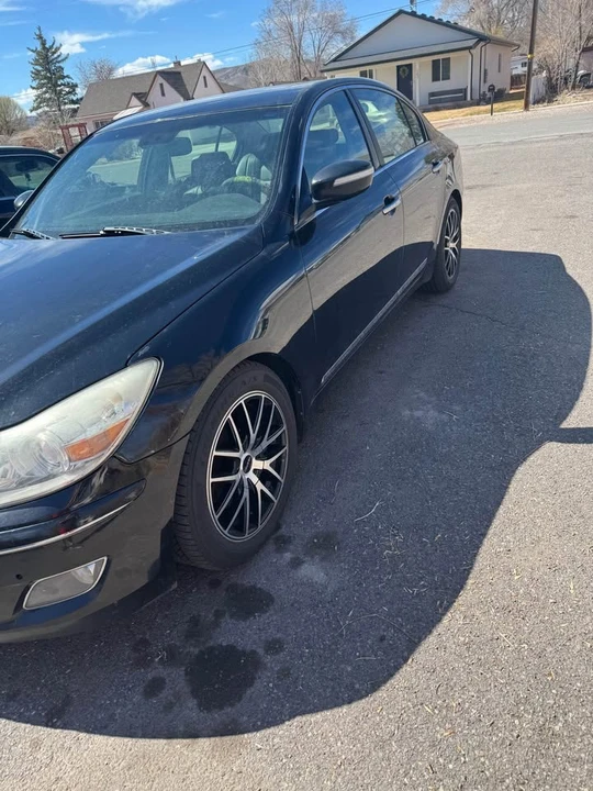 2008 Hyundai Genesis - Image 2 of 6