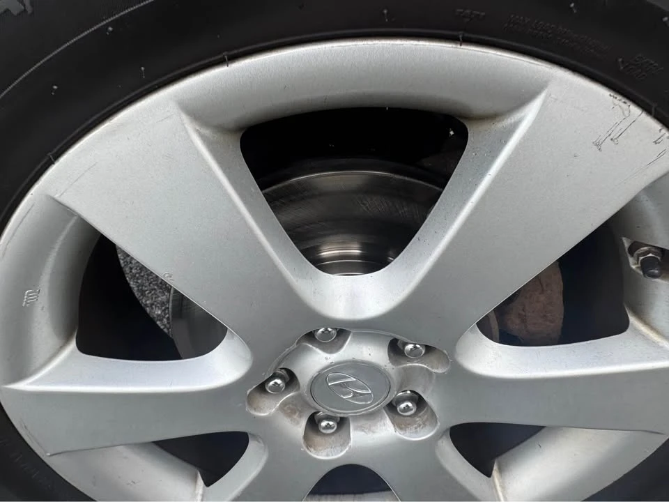 2008 Hyundai Santa Fe - Image 13 of 15