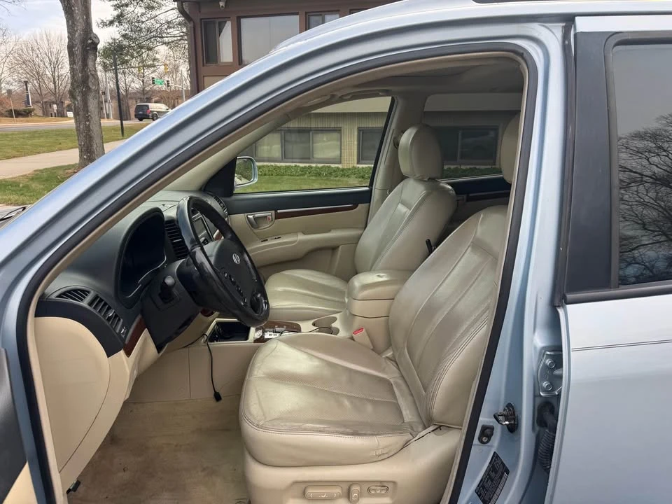 2008 Hyundai Santa Fe - Image 11 of 15