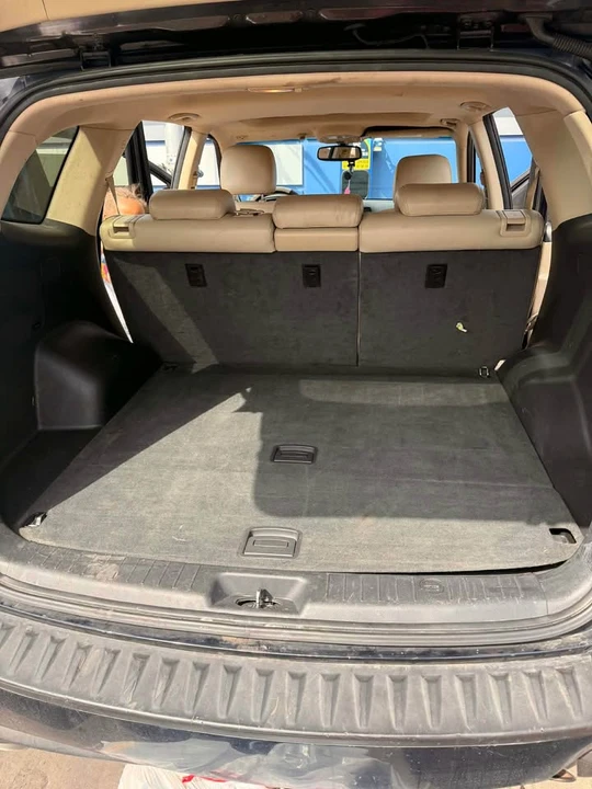 2008 Hyundai Santa Fe - Image 4 of 5