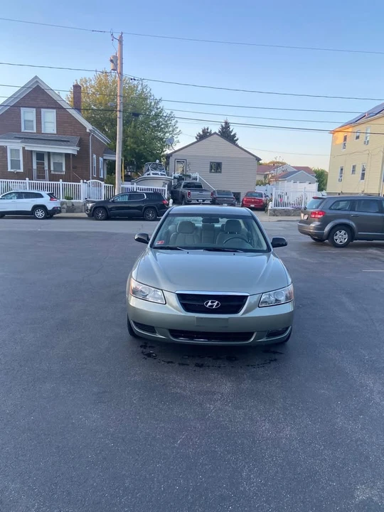 2008 Hyundai Sonata - Image 2 of 13