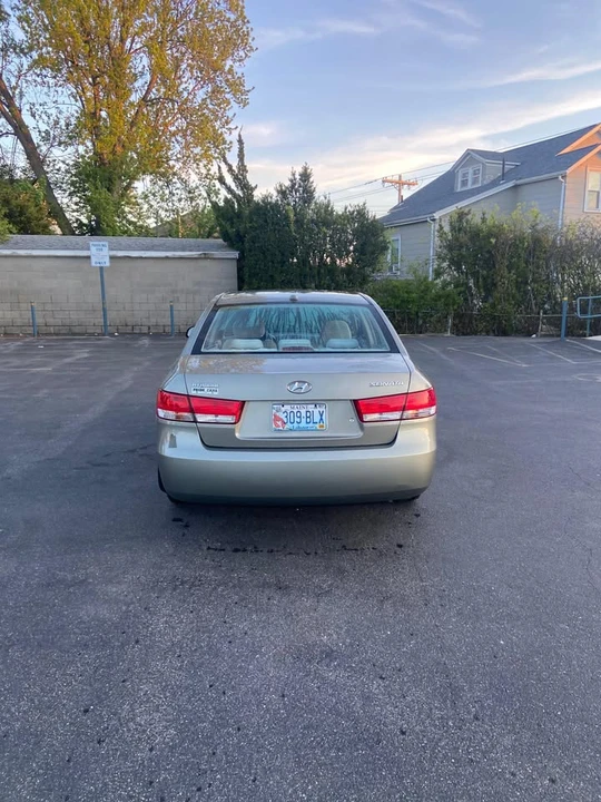 2008 Hyundai Sonata - Image 8 of 13