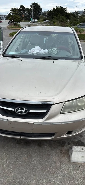 2008 Hyundai Sonata - Image 2 of 6