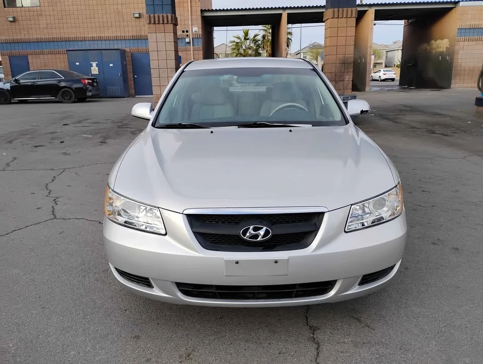 2008 Hyundai Sonata - Image 2 of 6