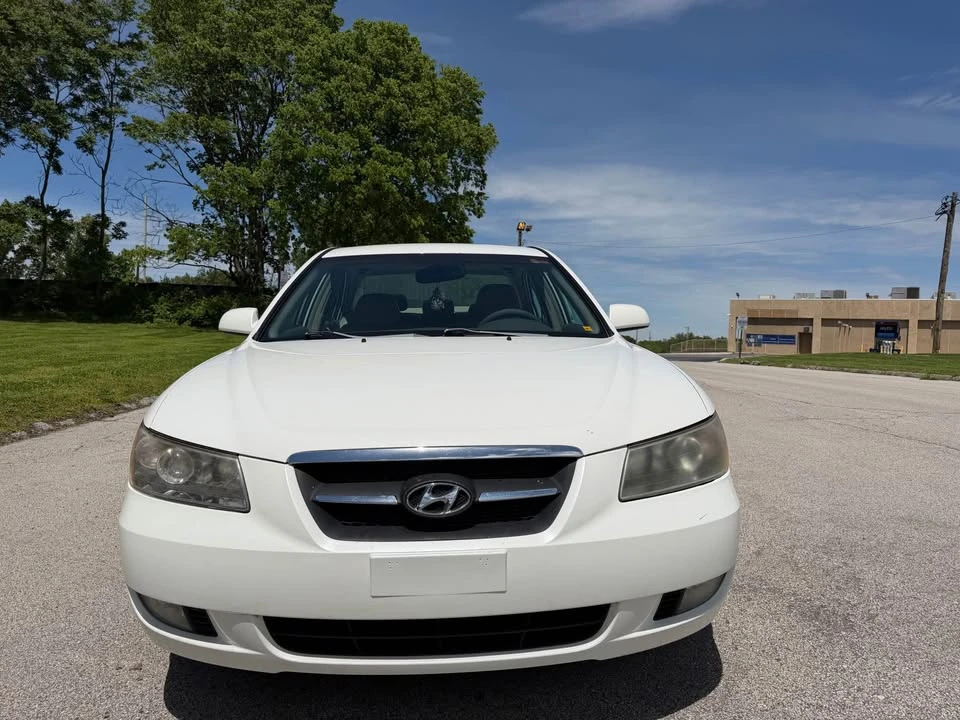 2008 Hyundai Sonata - Image 10 of 20