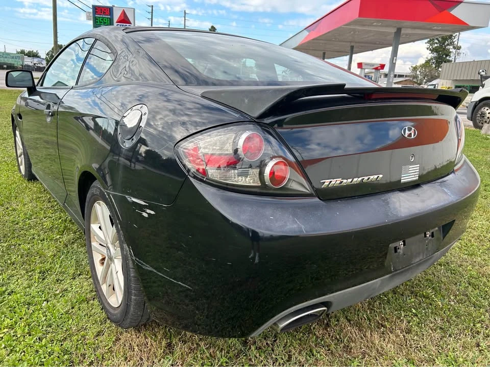 2008 Hyundai Tiburon - Image 4 of 6