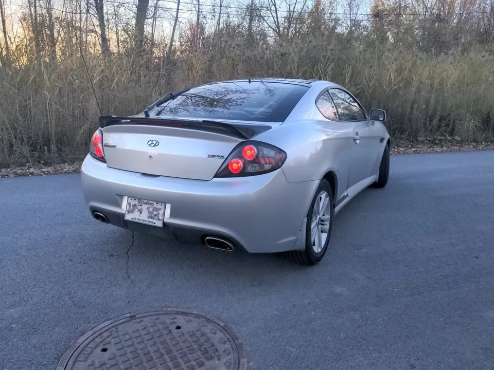 2008 Hyundai Tiburon - Image 2 of 19