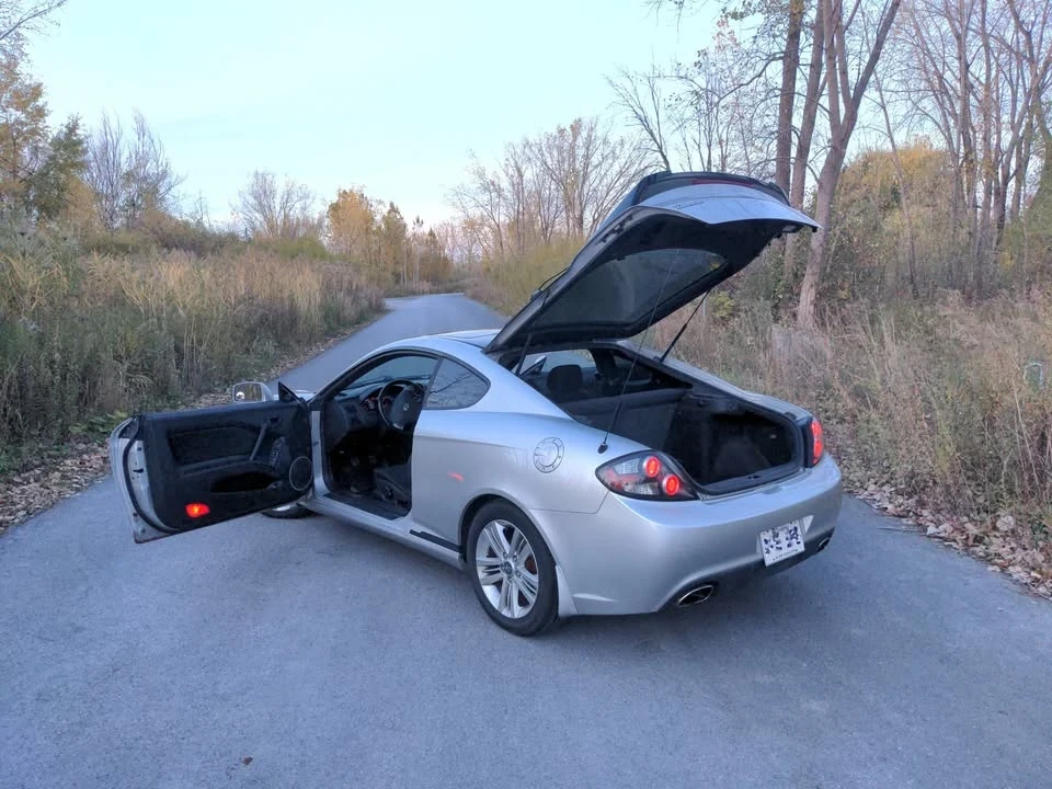 2008 Hyundai Tiburon - Image 19 of 19