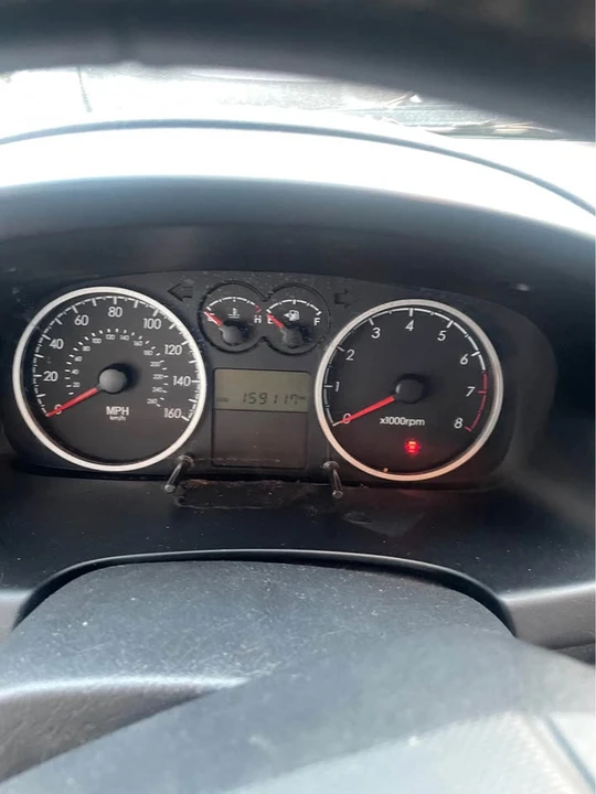 2008 Hyundai Tiburon - Image 2 of 9
