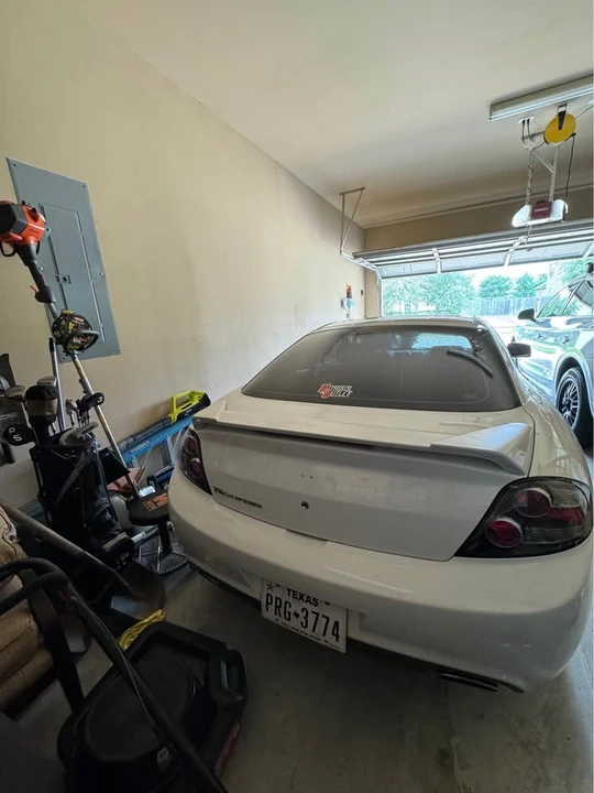 2008 Hyundai Tiburon - Image 6 of 9