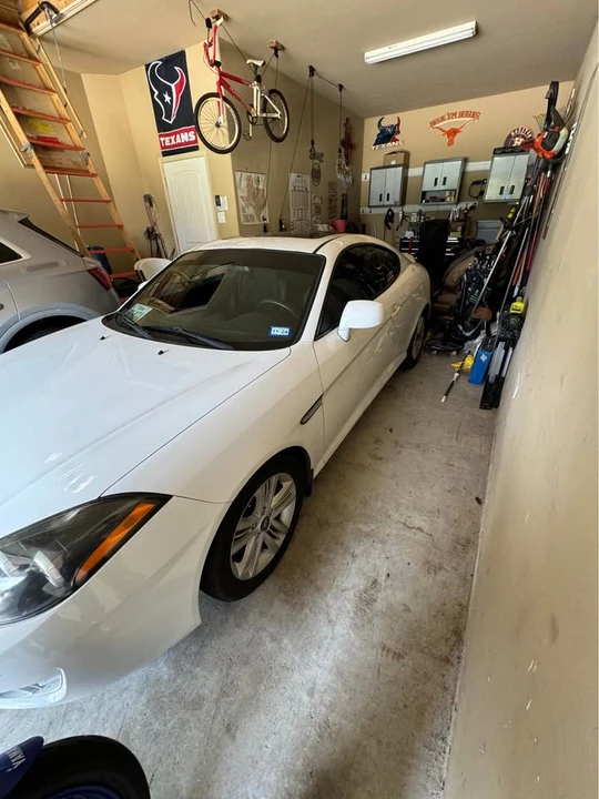 2008 Hyundai Tiburon - Image 5 of 9