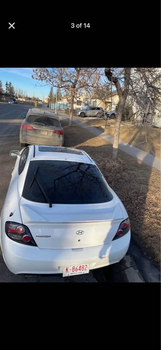 2008 Hyundai Tiburon - Image 15 of 18